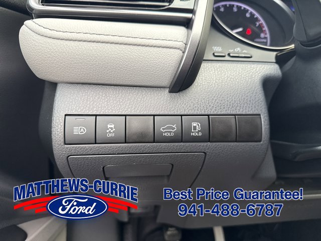 Used 2021 Toyota Camry SE w/ Convenience Package FWD image 24