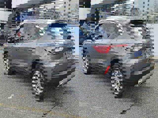 Certified 2022 Ford Escape SE image 5