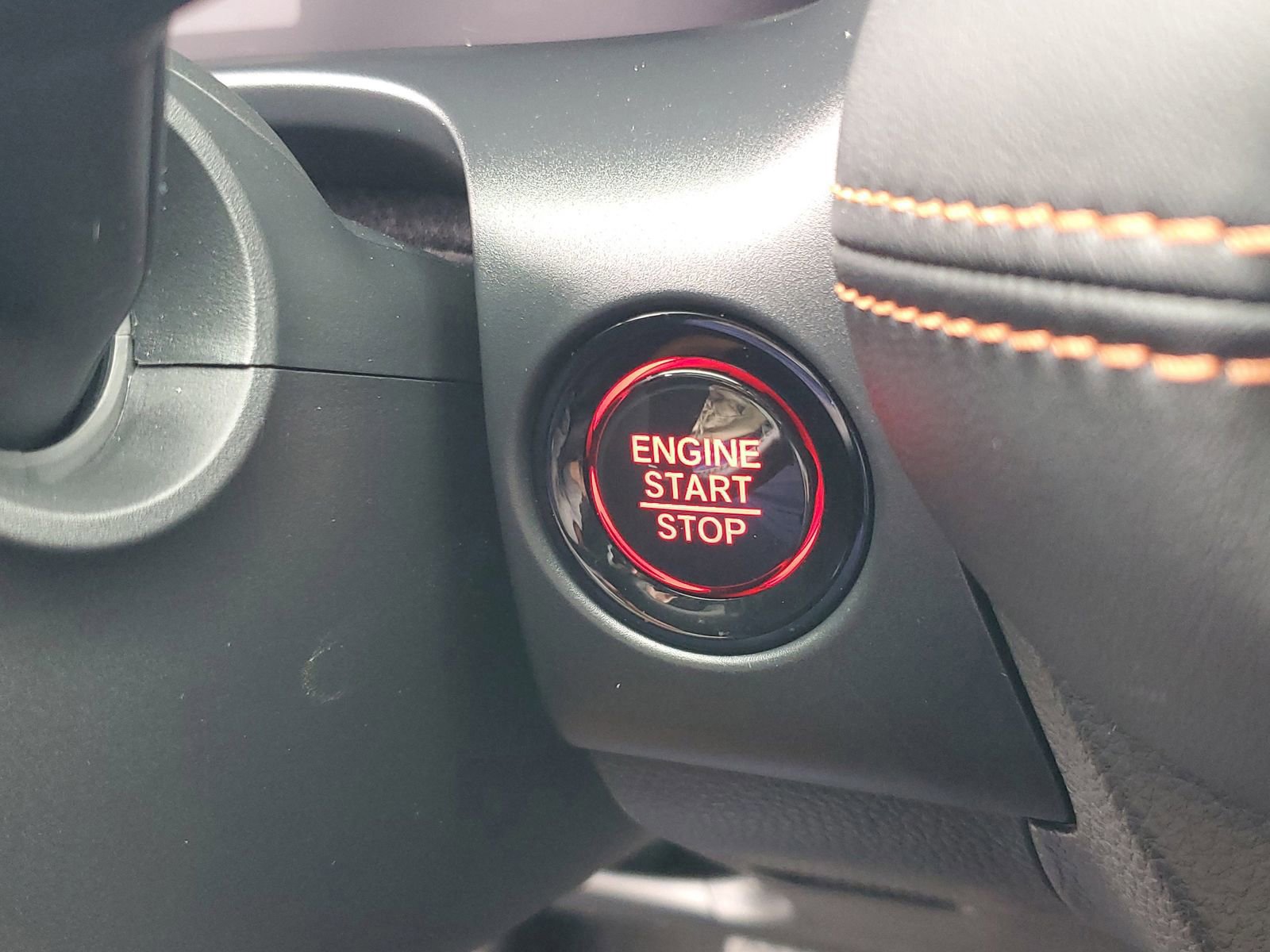 Used 2025 Honda HR-V Sport image 28