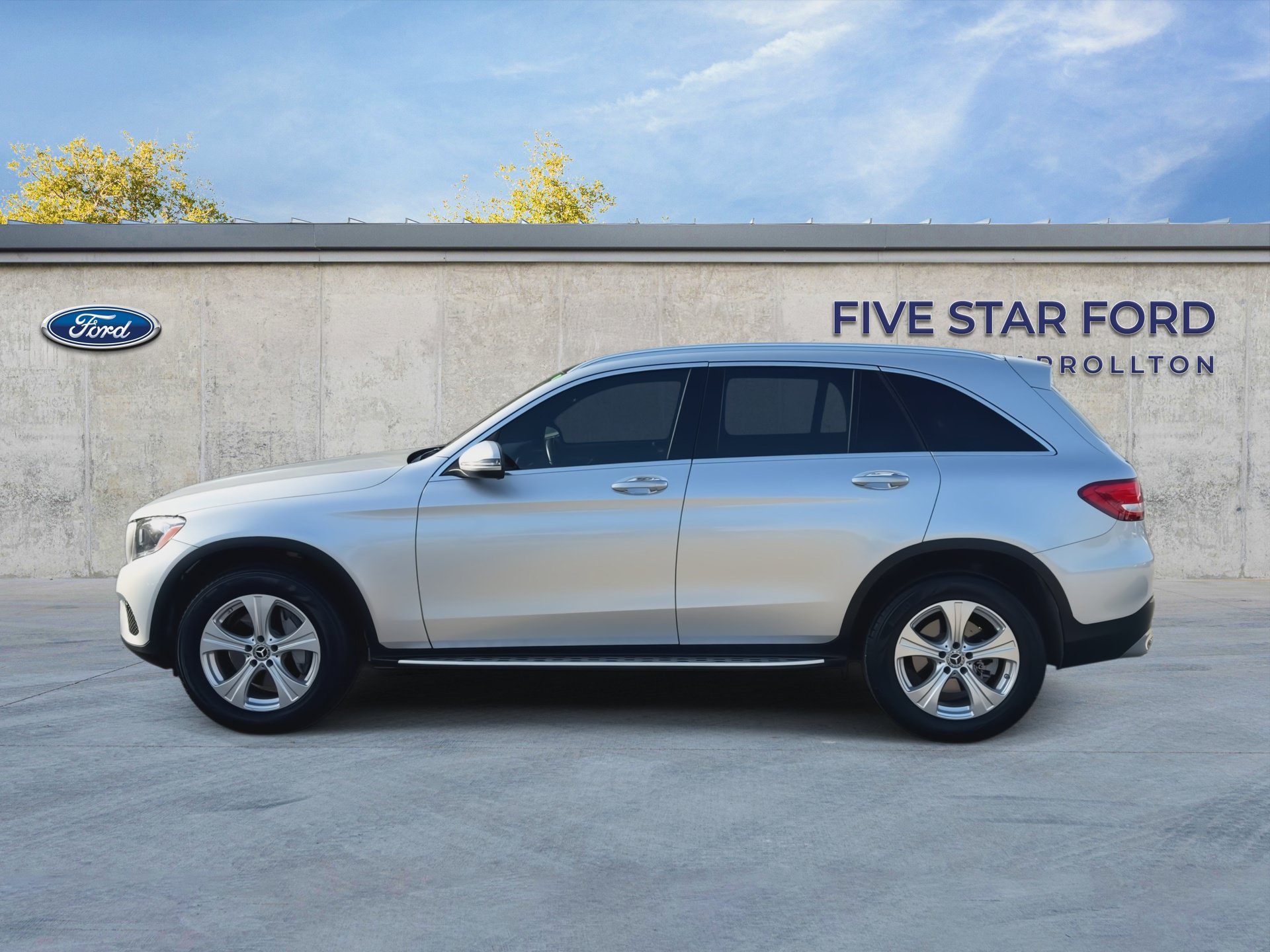 Used 2018 Mercedes-Benz GLC 300 image 5