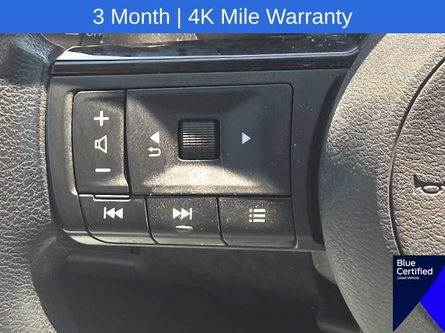 Used 2023 Nissan Rogue SV FWD image 35