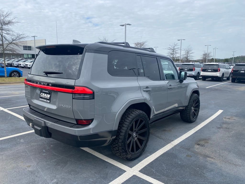 Used 2025 Lexus GX 550 w/ Accessory Package (Z1) image 5
