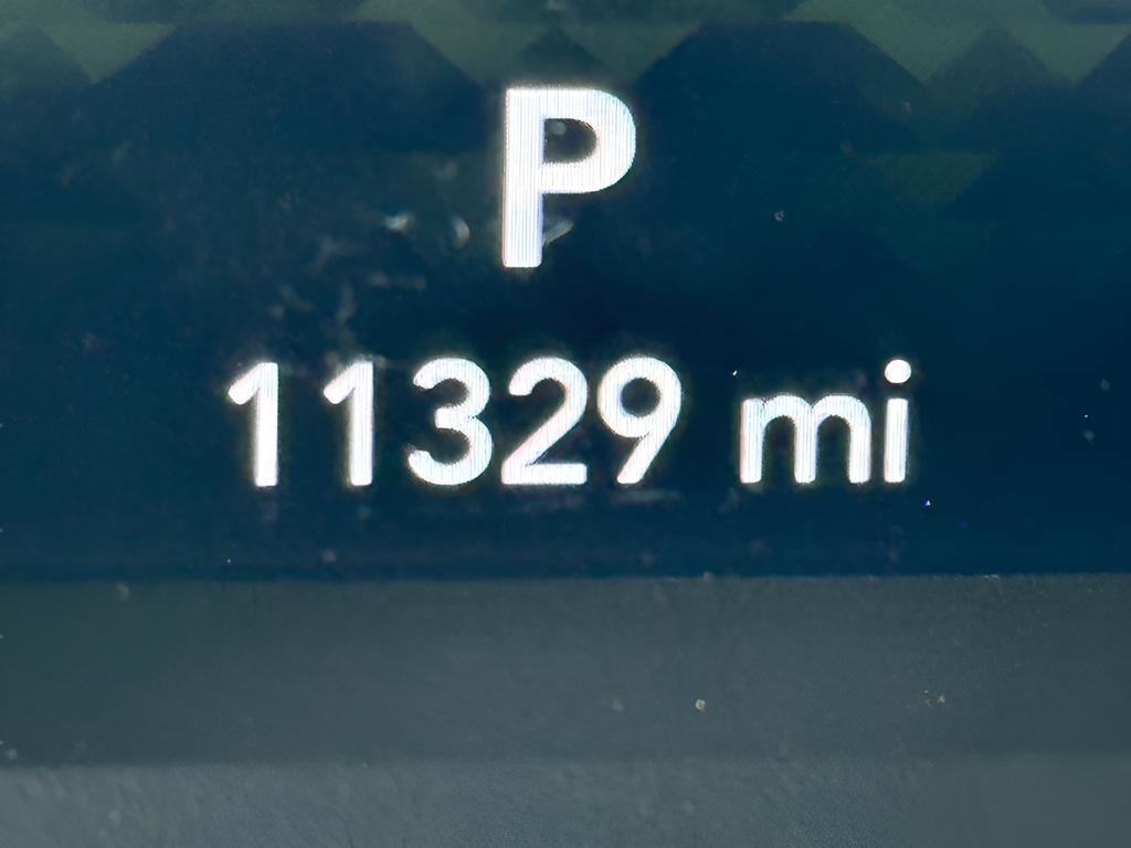 Used 2025 Jeep Wrangler Unlimited Sport AWD/4WD image 18