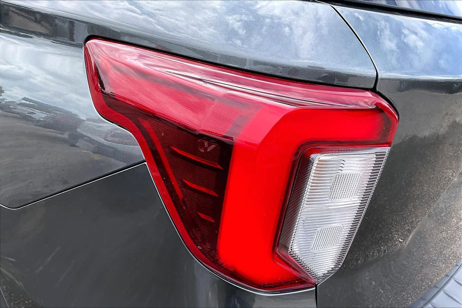 Certified 2020 Ford Explorer ST w/ ST Street Pack AWD/4WD image 28