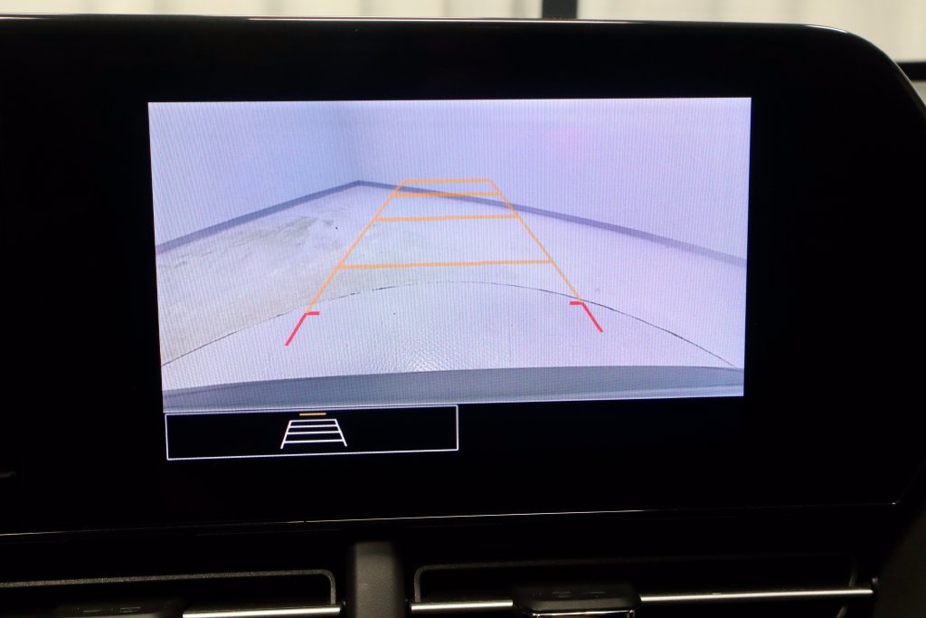 Used 2025 Chevrolet Trax LS FWD image 2