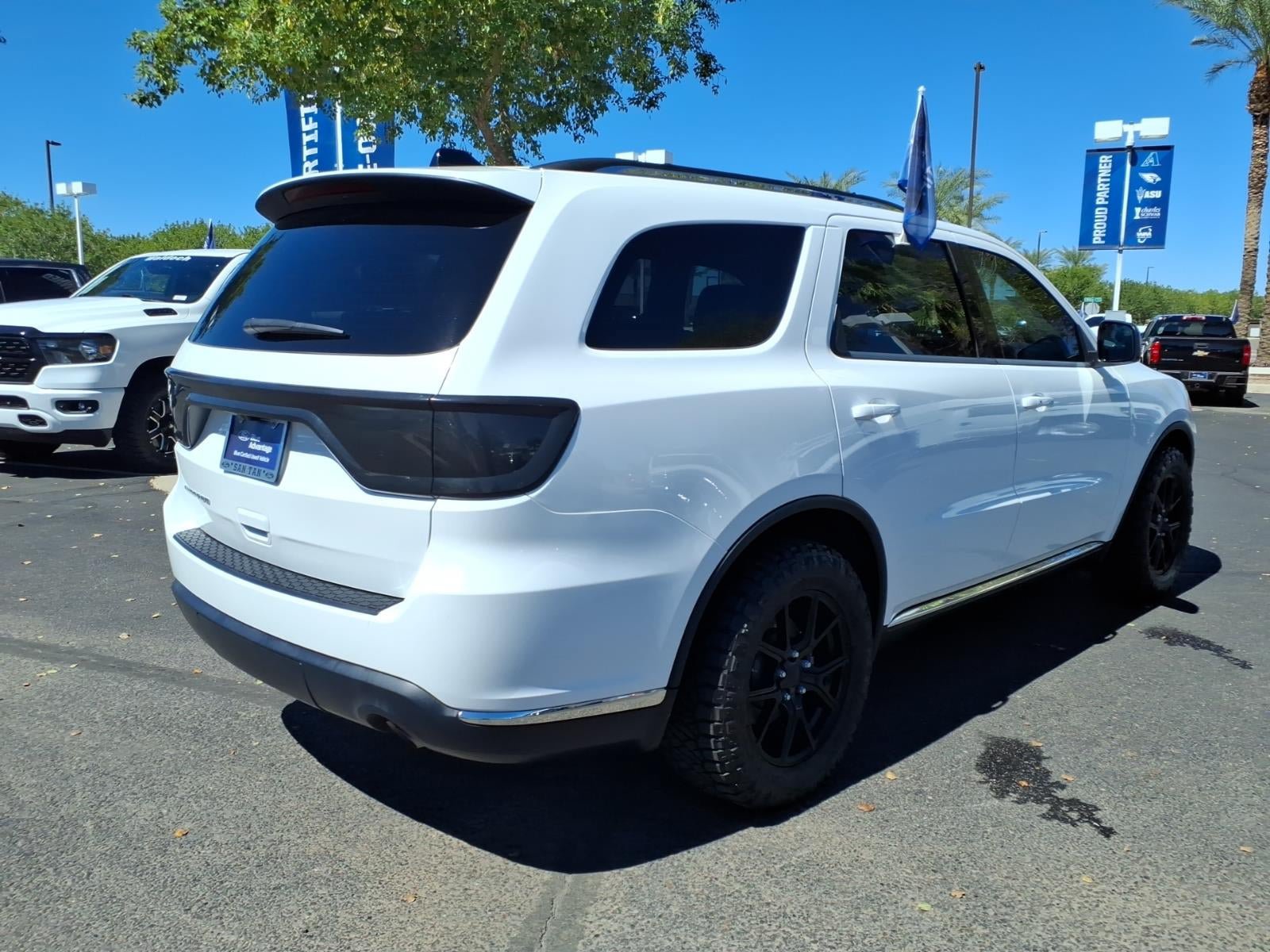 Used 2023 Dodge Durango SXT w/ Quick Order Package 2BK RWD image 4