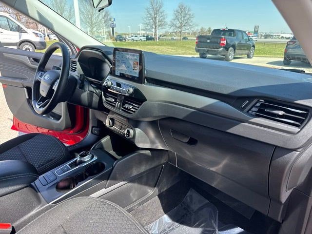 Certified 2024 Ford Escape Active image 33