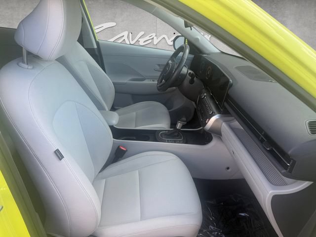 Used 2025 Hyundai Kona SEL AWD/4WD image 25