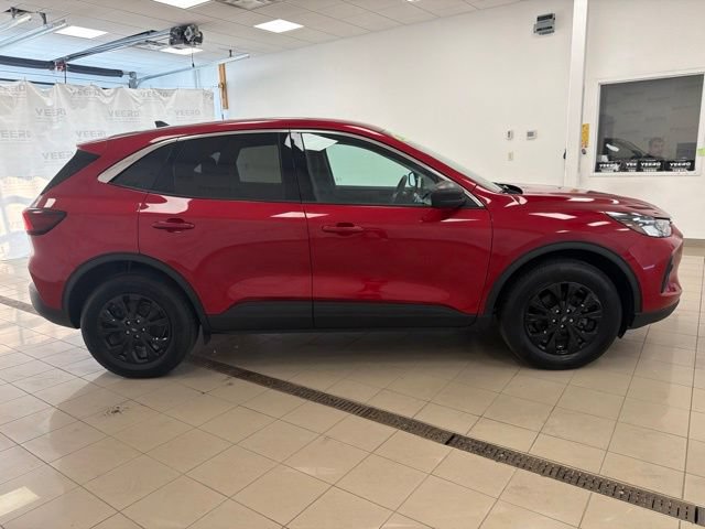 Certified 2023 Ford Escape Active AWD/4WD image 4