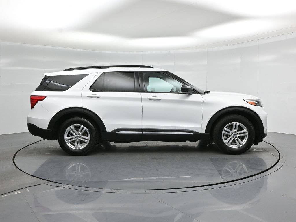 Certified 2021 Ford Explorer XLT RWD image 26
