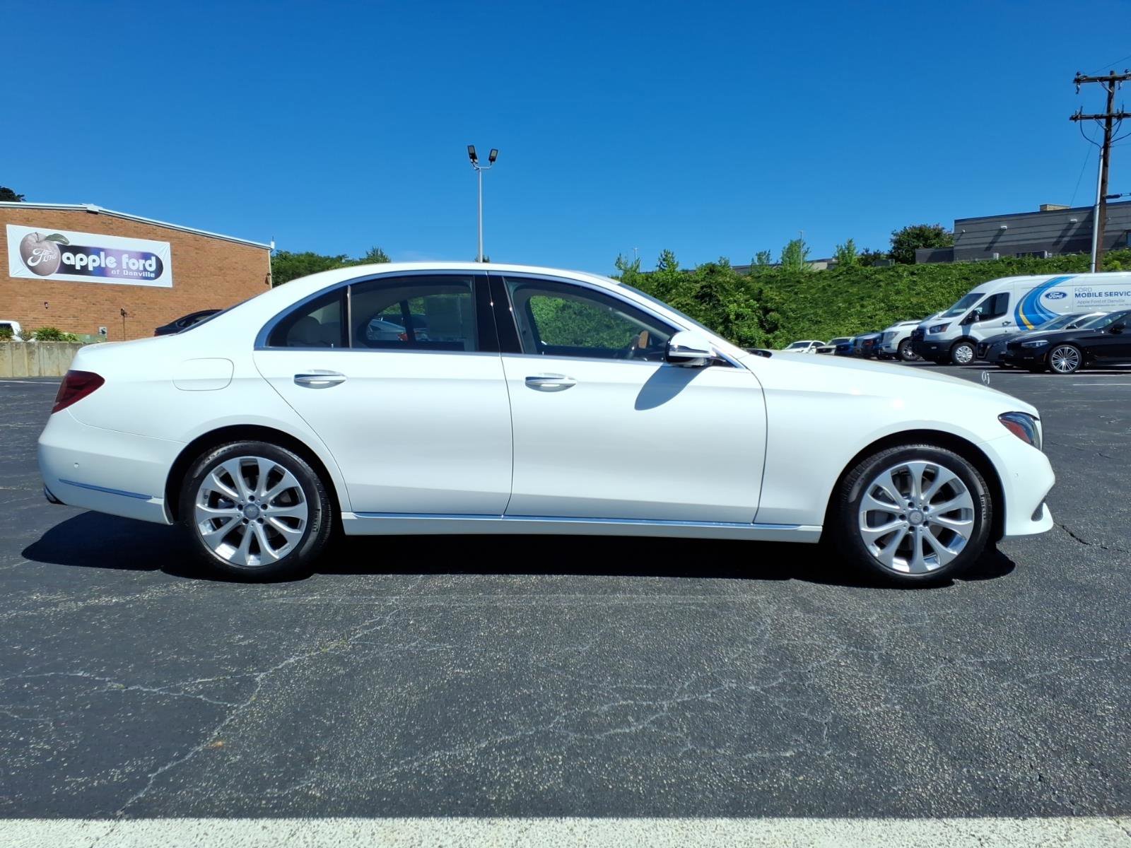 Used 2017 Mercedes-Benz E 300 image 8
