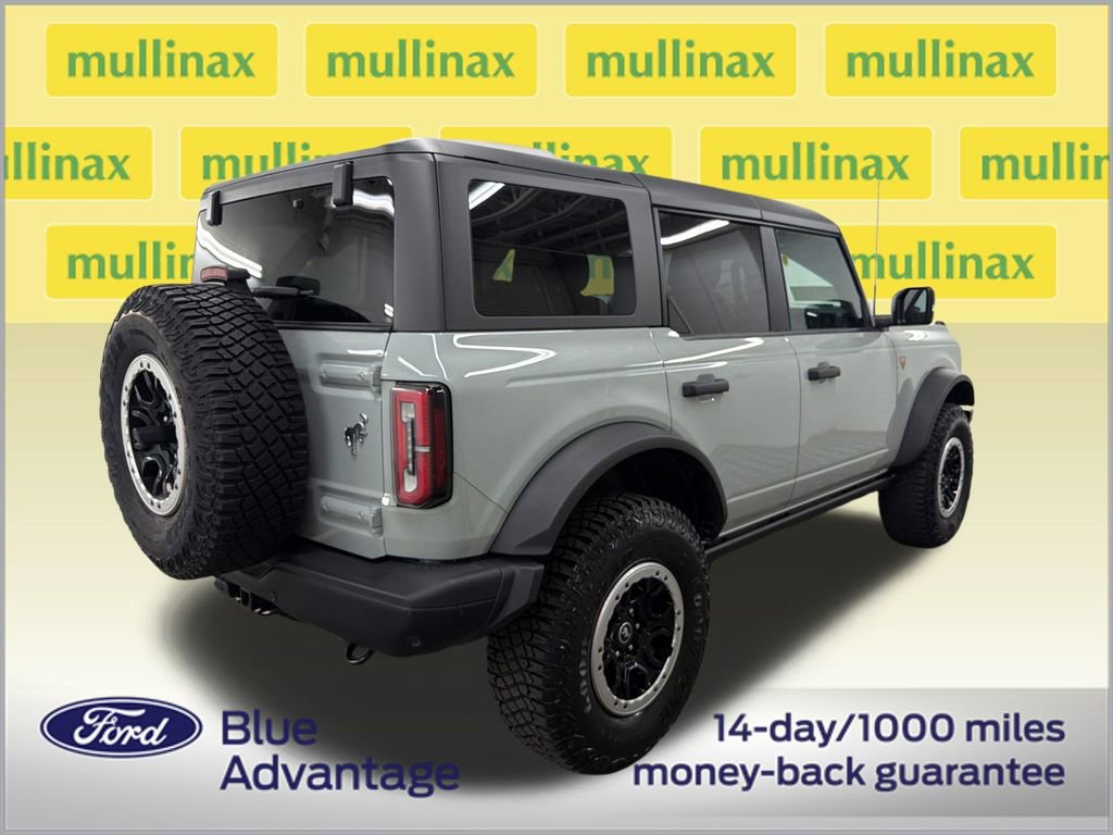 Certified 2023 Ford Bronco Badlands AWD/4WD image 3