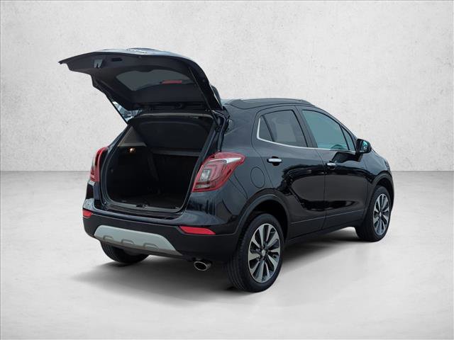 Used 2022 Buick Encore Preferred AWD/4WD image 5