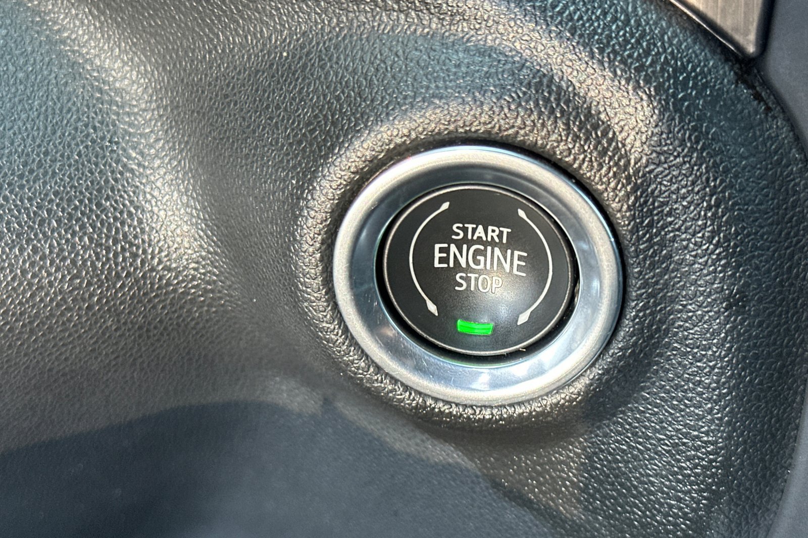 Used 2022 GMC Sierra 2500 AT4 AWD/4WD image 23