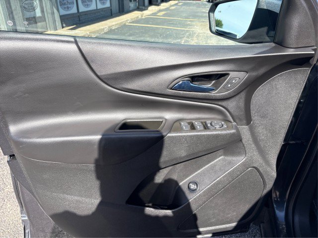 Used 2022 Chevrolet Equinox LT AWD/4WD image 17