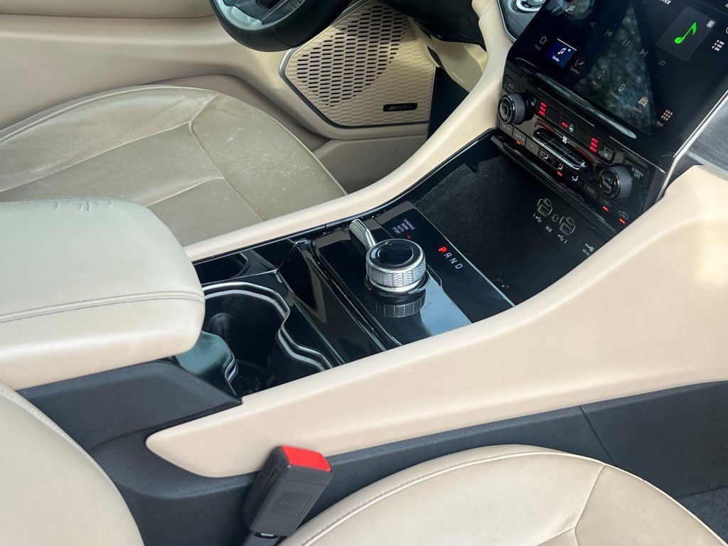 Used 2021 Jeep Grand Cherokee L Limited w/ Trailer Tow Package image 11