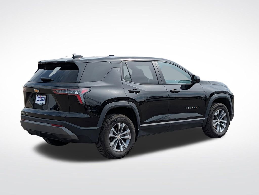 Used 2025 Chevrolet Equinox LT image 3