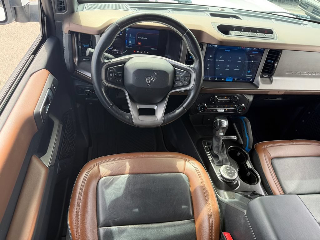 Certified 2022 Ford Bronco Outer Banks w/ Sasquatch Package AWD/4WD image 14