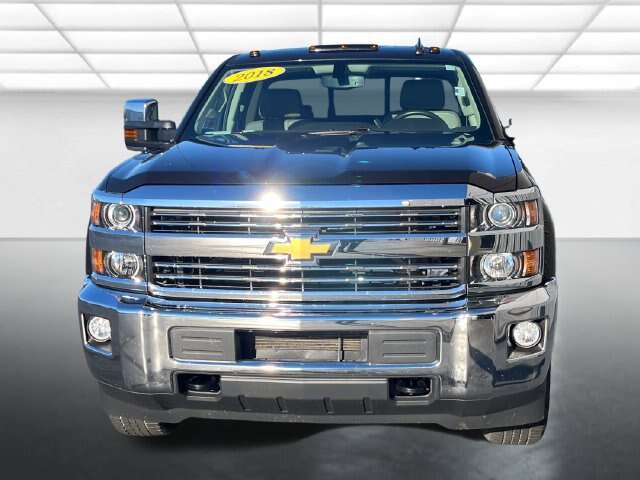 Used 2018 Chevrolet Silverado 2500 LTZ AWD/4WD image 3