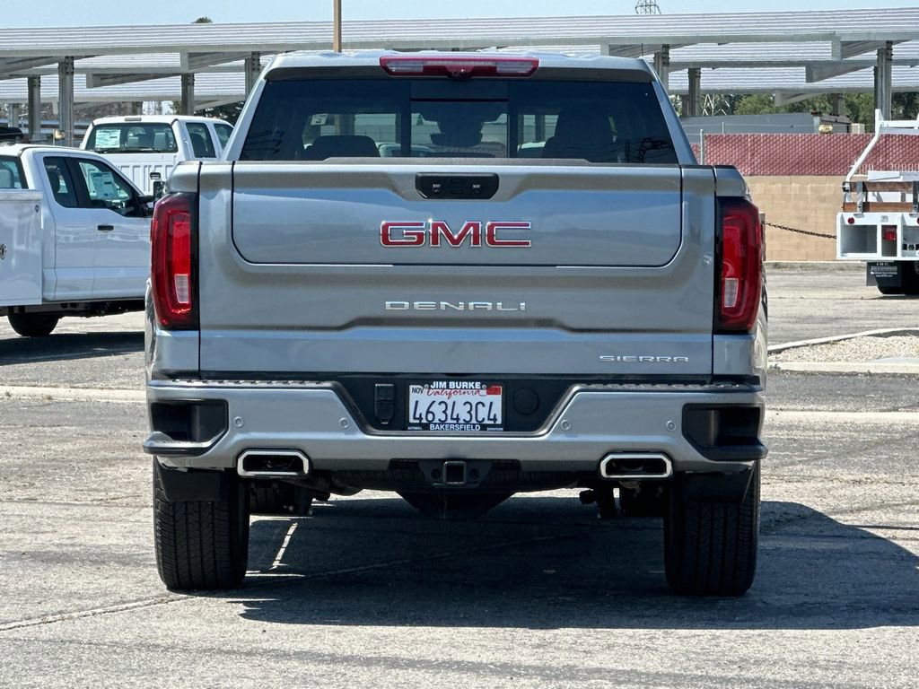 Used 2024 GMC Sierra 1500 Denali w/ Technology Package RWD image 4