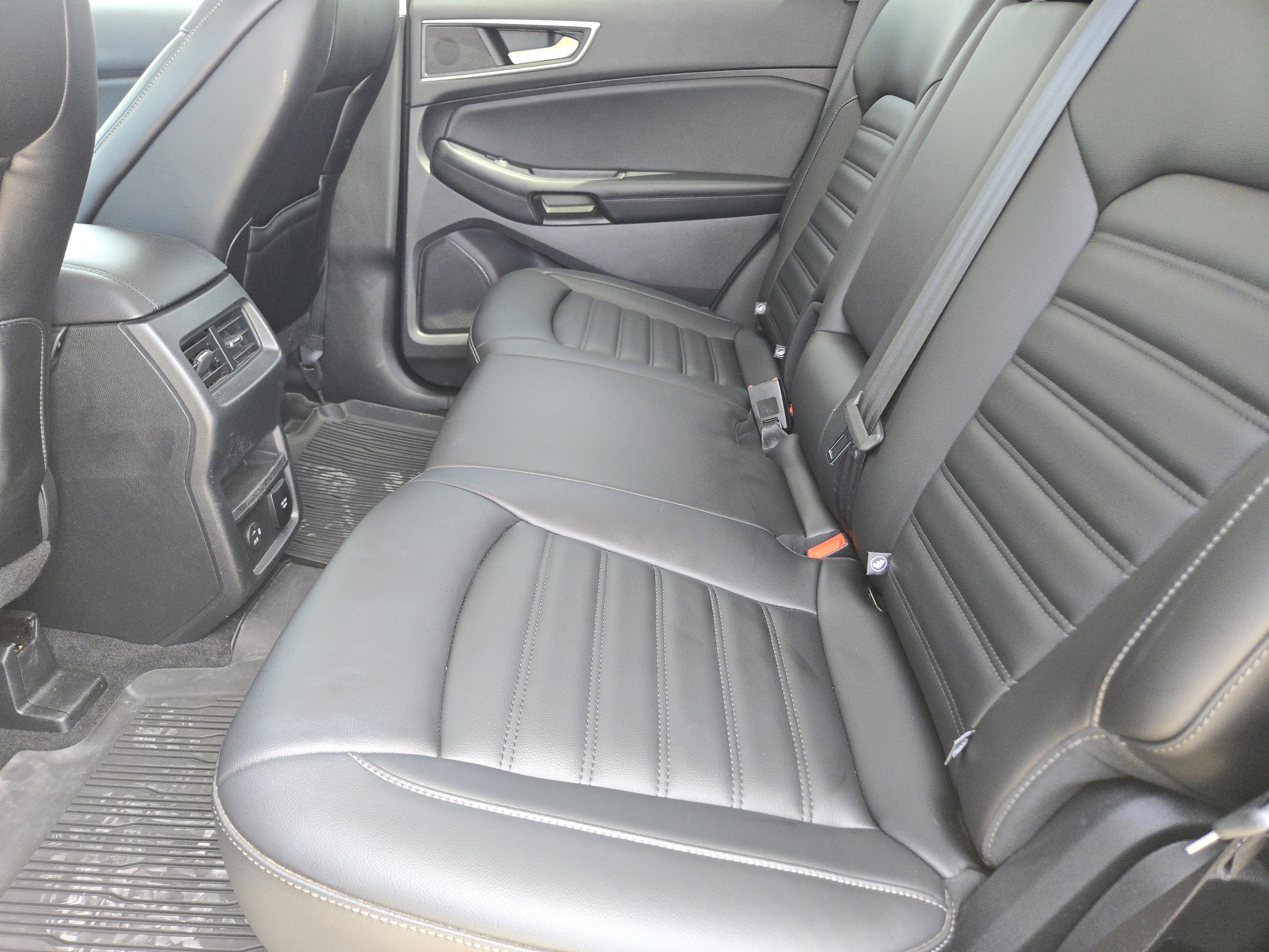 Certified 2022 Ford Edge SEL w/ Convenience Package image 29