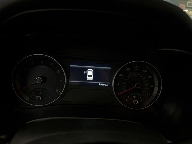 Used 2024 Kia Forte LXS w/ LXS Technology Package image 11