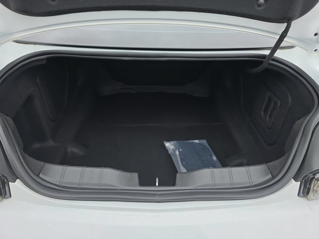 Used 2020 Chevrolet Camaro SS RWD image 15