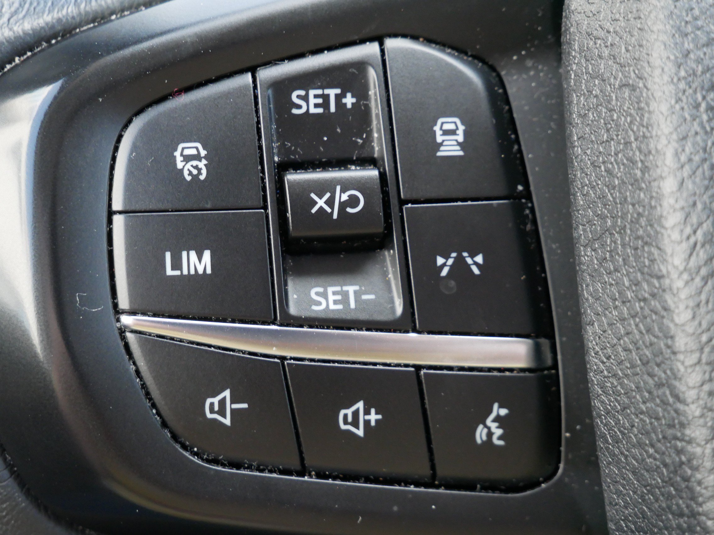 Certified 2024 Ford Ranger Lariat w/ FX4 Off-Road Package AWD/4WD image 17