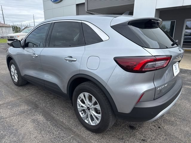 Certified 2024 Ford Escape Active w/ Tech Pack #1 AWD/4WD image 3