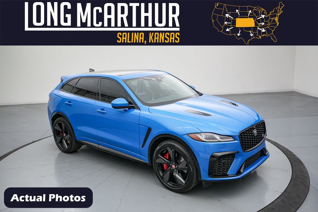 Used 2023 Jaguar F-PACE SVR image 7