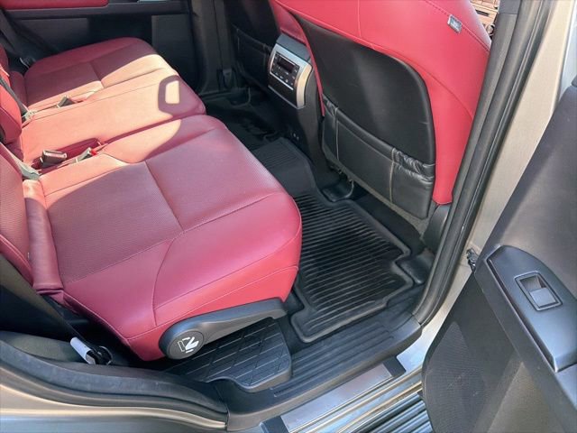 Used 2023 Lexus GX 460 Premium w/ Premium Package image 36