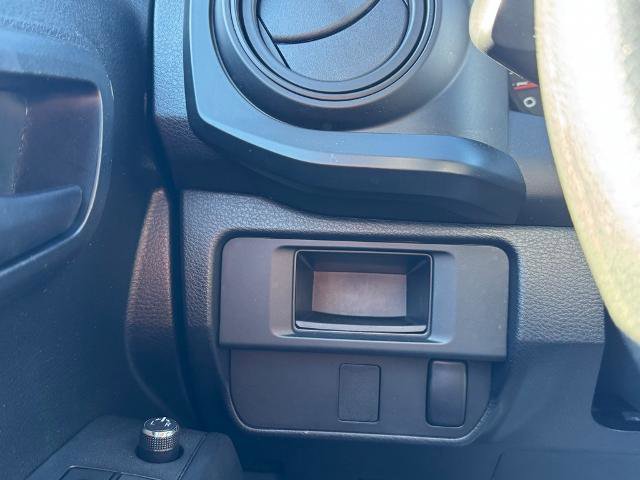 Used 2017 Toyota Tacoma SR image 13