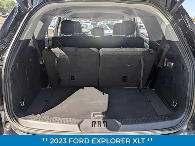 Certified 2023 Ford Explorer XLT image 30