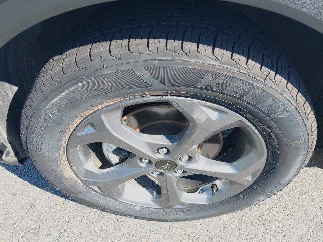 Certified 2025 Ford Escape ST-Line AWD/4WD image 13