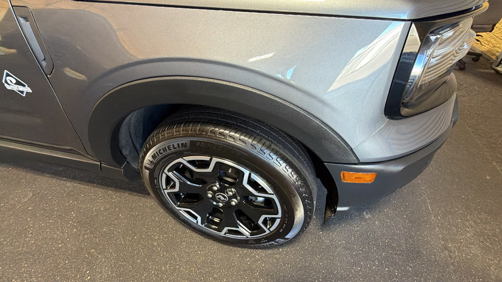 Certified 2025 Ford Bronco Sport Outer Banks w/ Outer Banks Tech Package+ AWD/4WD image 10
