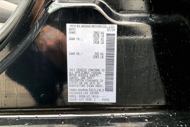 Used 2025 Nissan Altima 2.5 SV FWD image 35