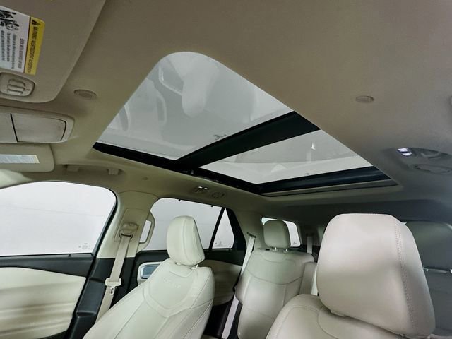 Certified 2023 Ford Explorer Platinum image 31