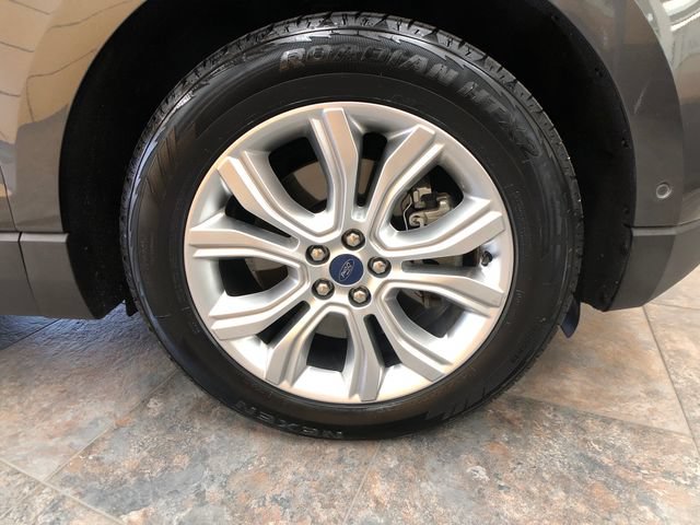 Certified 2020 Ford Edge Titanium w/ Equipment Group 301A AWD/4WD image 9