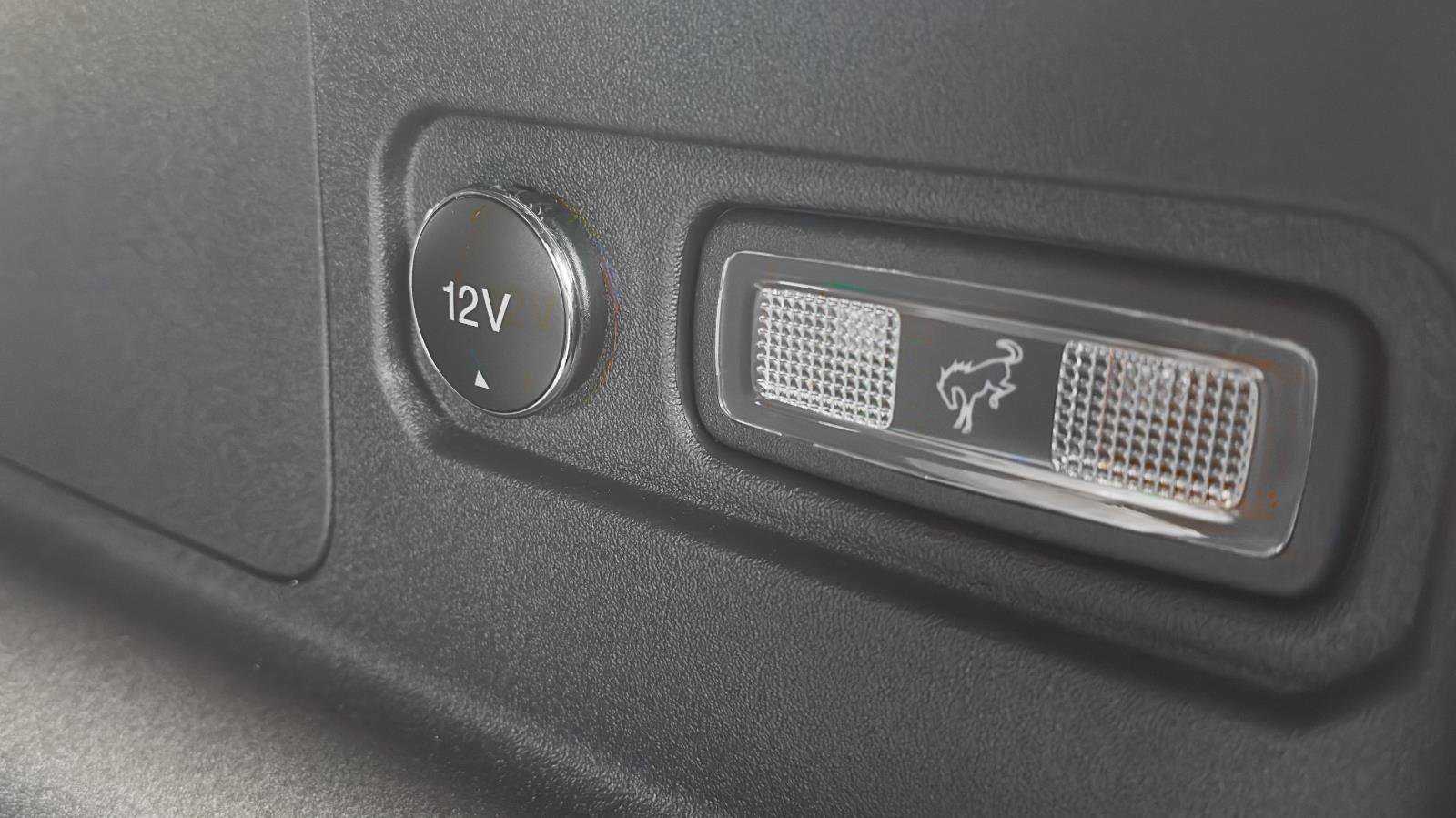 Certified 2023 Ford Bronco Wildtrak image 9