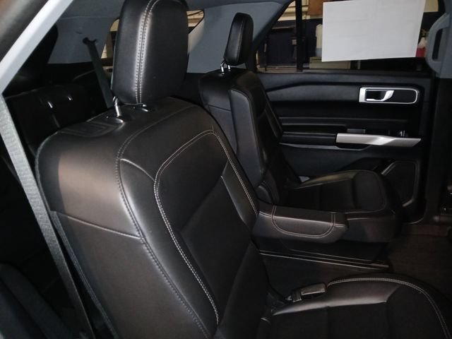 Certified 2023 Ford Explorer XLT w/ Equipment Group 202A AWD/4WD image 44