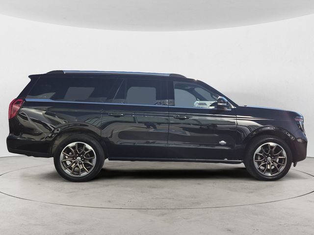Certified 2025 Ford Expedition Max King Ranch AWD/4WD image 4