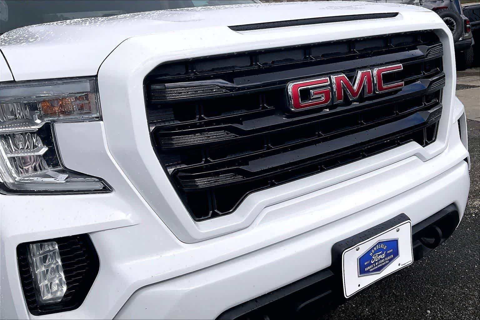 Used 2020 GMC Sierra 1500 Elevation w/ Elevation Convenience Package AWD/4WD image 33
