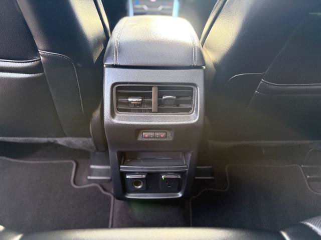 Certified 2019 Ford Edge Titanium w/ Equipment Group 301A FWD image 31