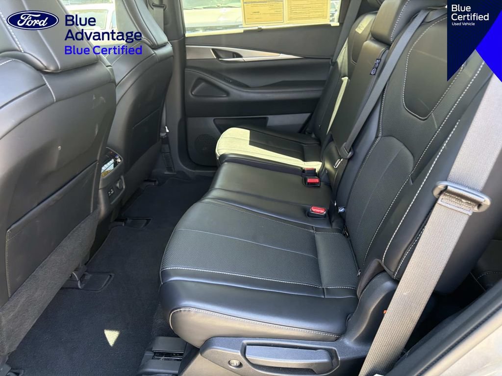 Used 2023 INFINITI QX60 Luxe w/ Cargo Package FWD image 13
