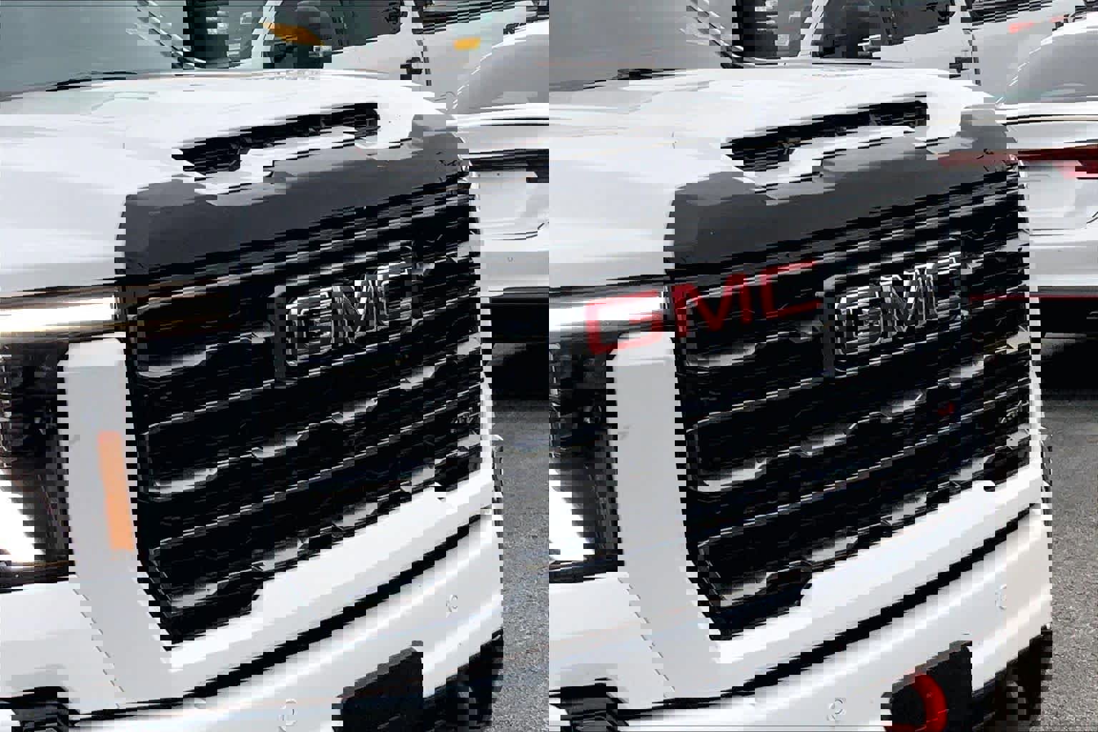 Used 2024 GMC Sierra 2500 AT4 w/ AT4 Premium Plus Package image 27