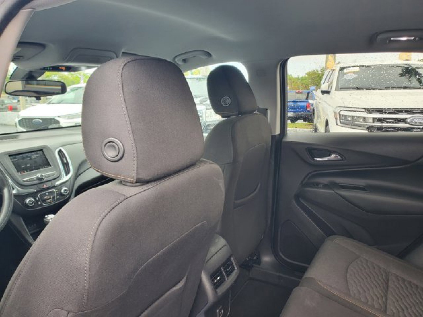 Used 2019 Chevrolet Equinox LT image 27