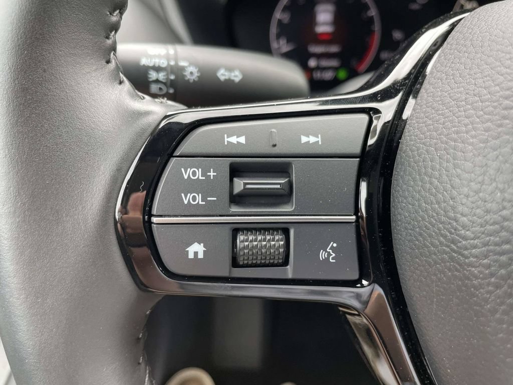 Used 2025 Honda HR-V EX-L image 27
