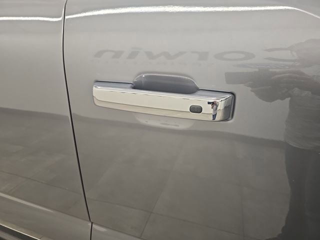 Certified 2022 Ford F150 XLT w/ Equipment Group 302A High image 11