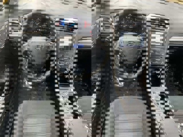 Certified 2020 Ford Fusion SE image 50