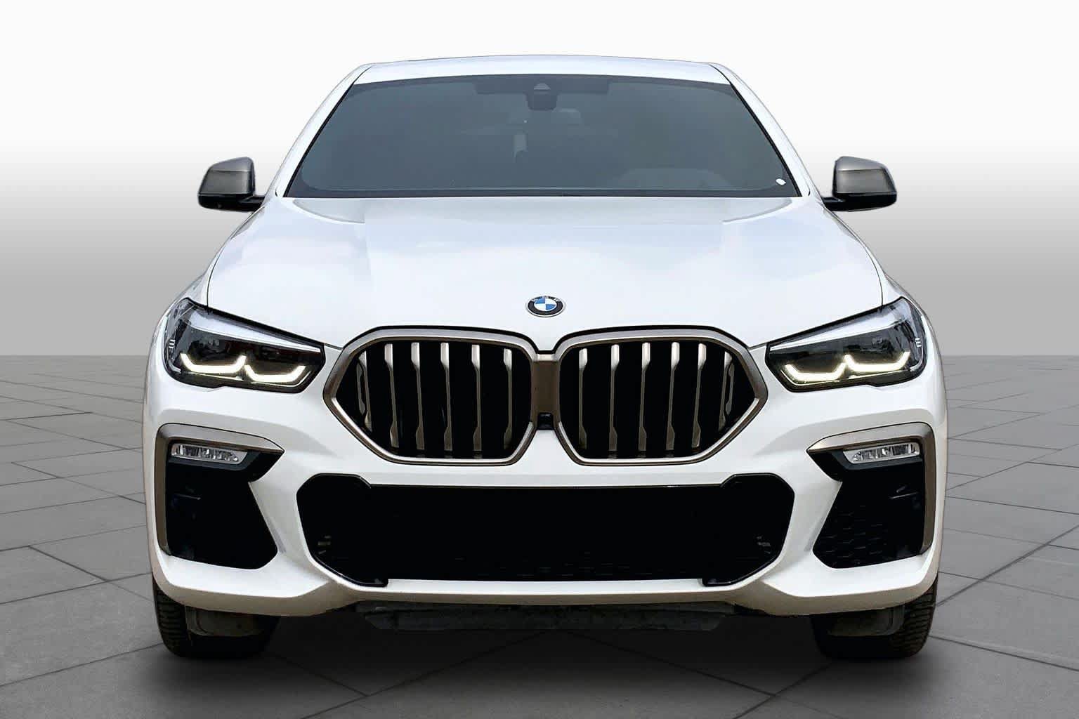 Used 2021 BMW X6 M50i w/ Premium Package AWD/4WD image 4